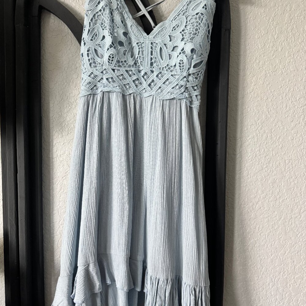 Baby Blue junior dress - M.      (E)